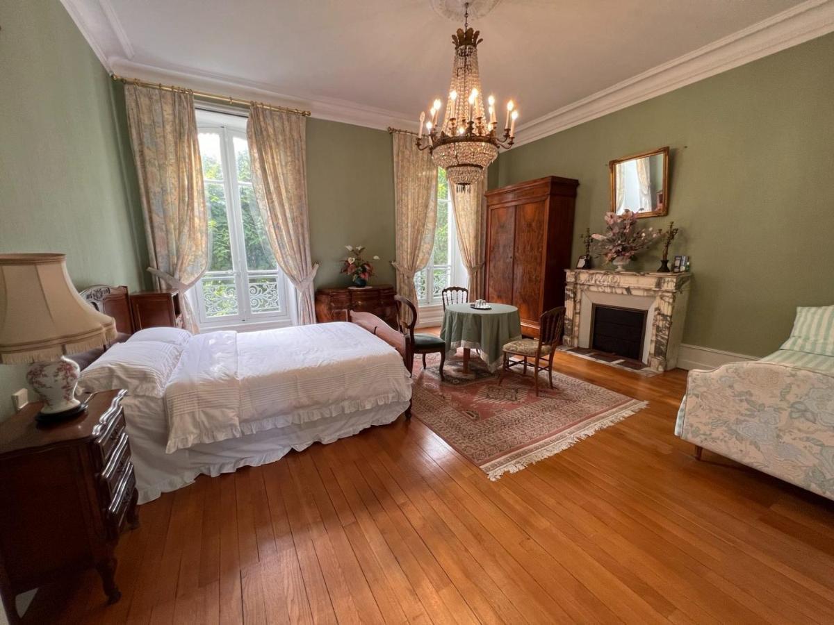 Demeure Des Payratons Bed & Breakfast Saint-Gerand-le-Puy ภายนอก รูปภาพ