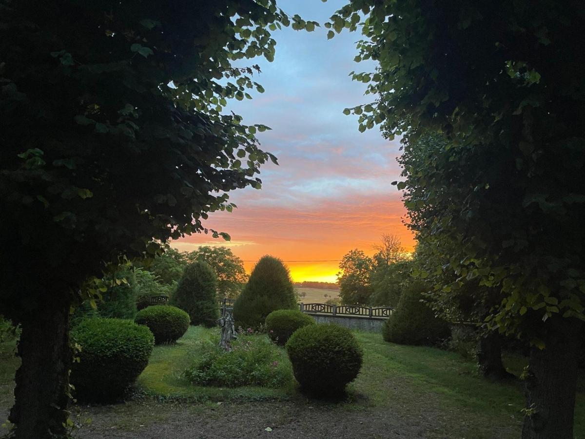 Demeure Des Payratons Bed & Breakfast Saint-Gerand-le-Puy ภายนอก รูปภาพ